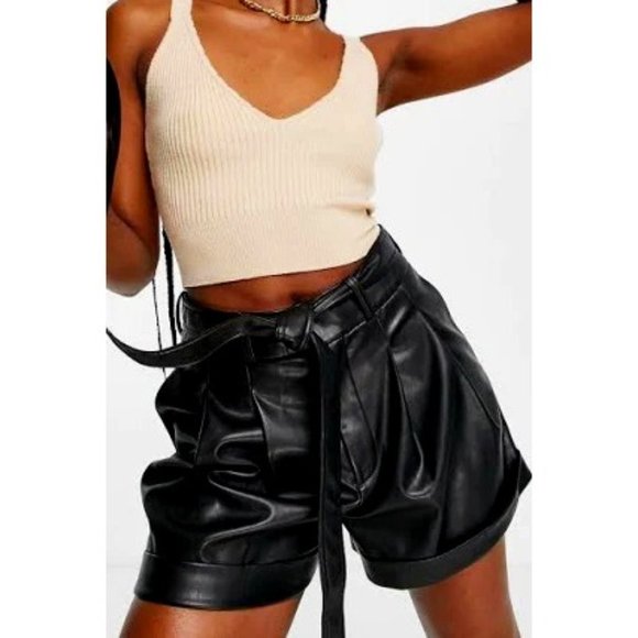 💥CHIC & SEXY💥 Leather High Waist Paperbag Shorts in Black